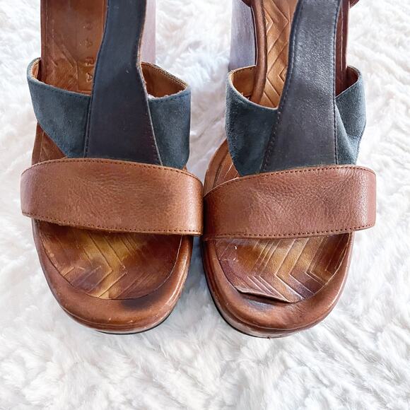 Chie Mihara Brown Leather Platform Wedge Sandals - Picture 4 of 10